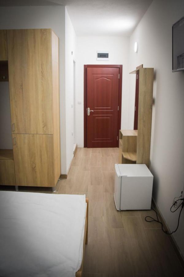 Vila Oska Vinica ภายนอก รูปภาพ