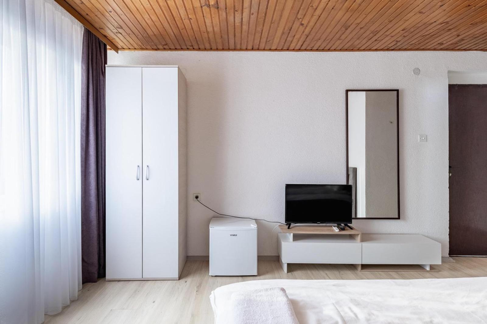 Vila Oska Vinica ภายนอก รูปภาพ